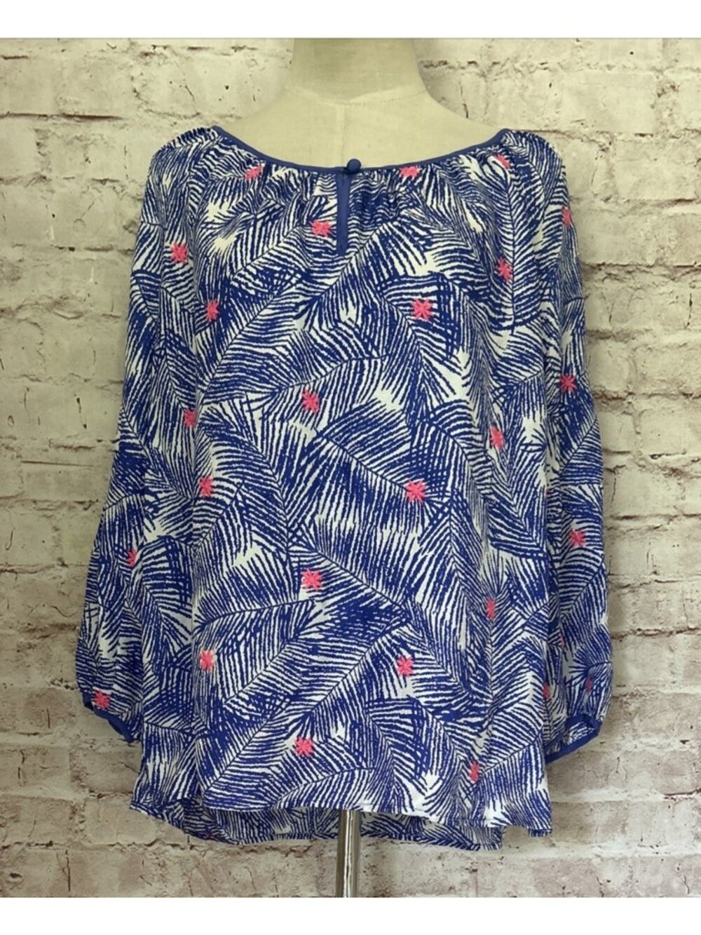 Vineyard Vines Womens Size M Silk Palm Print Tunic Top Blouse Blue White NEW